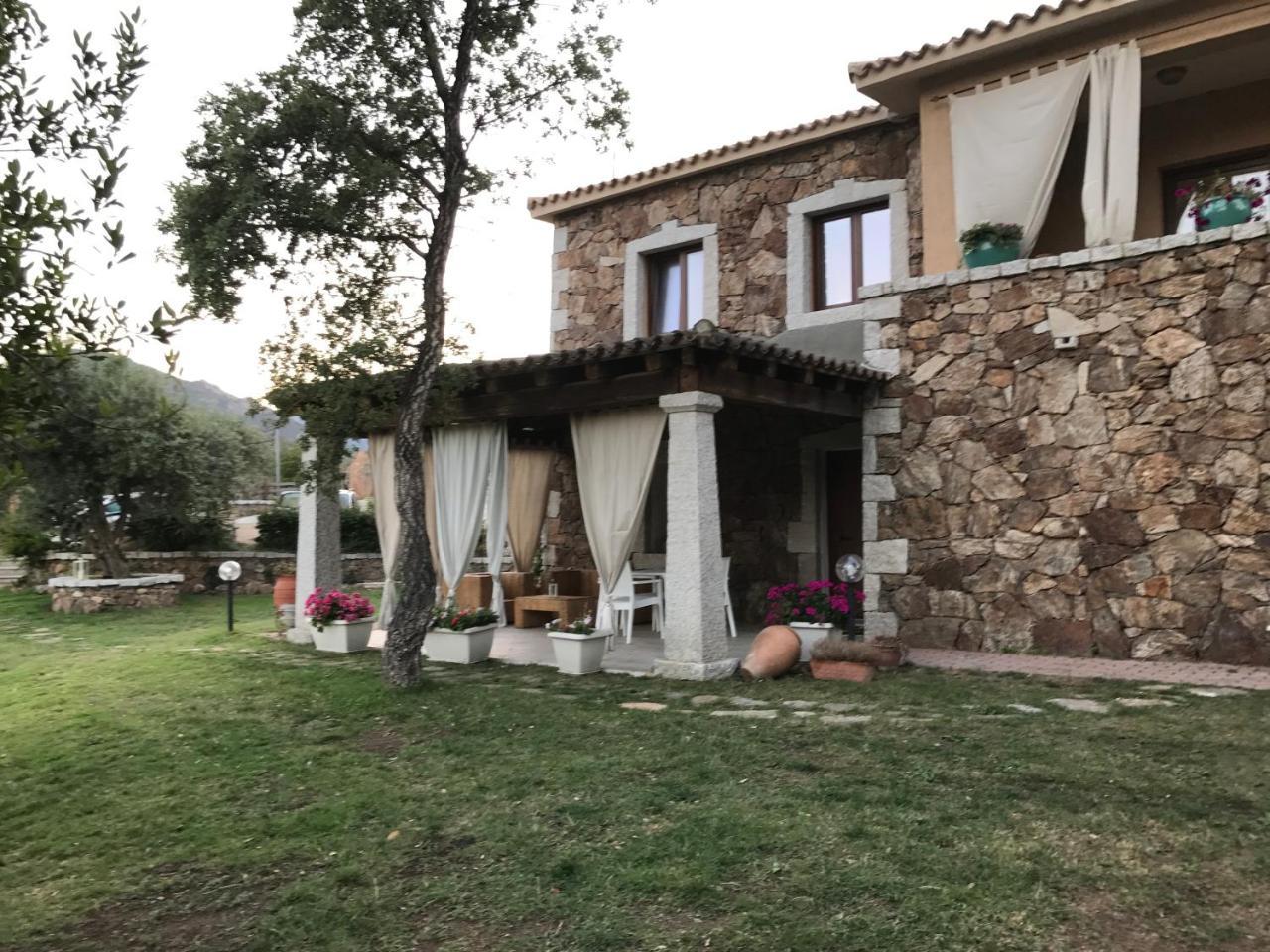 Il Giardino Di Daniela Apartments San Teodoro  Exterior foto